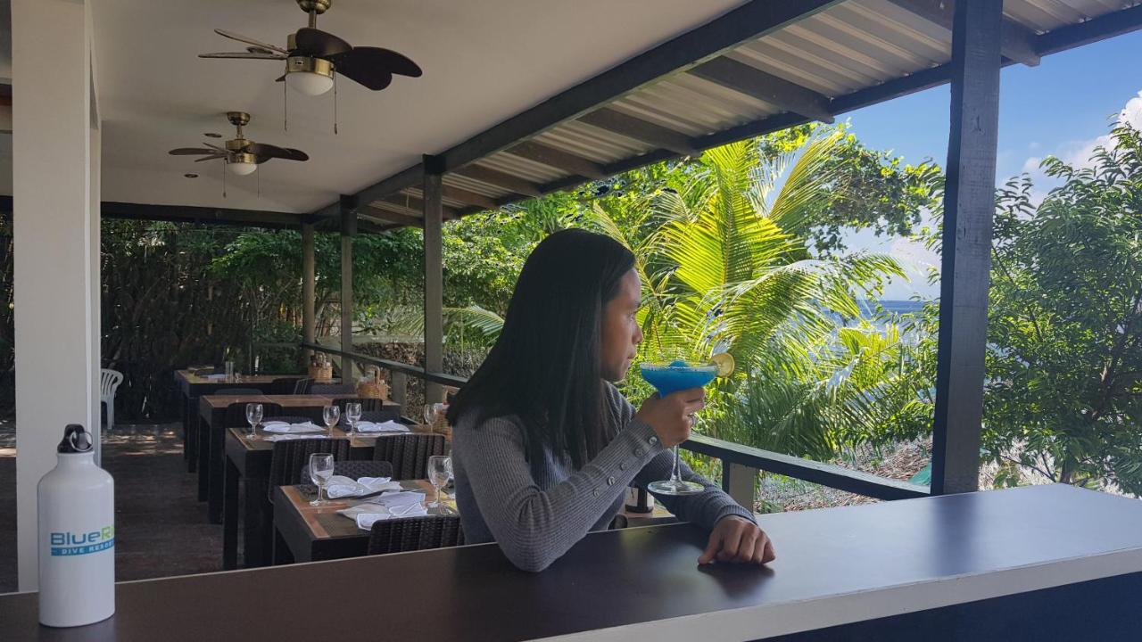 บลู ริบบิ้น ไดฟ์ รีสอร์ต Hotel มาบีนี ภายนอก รูปภาพ